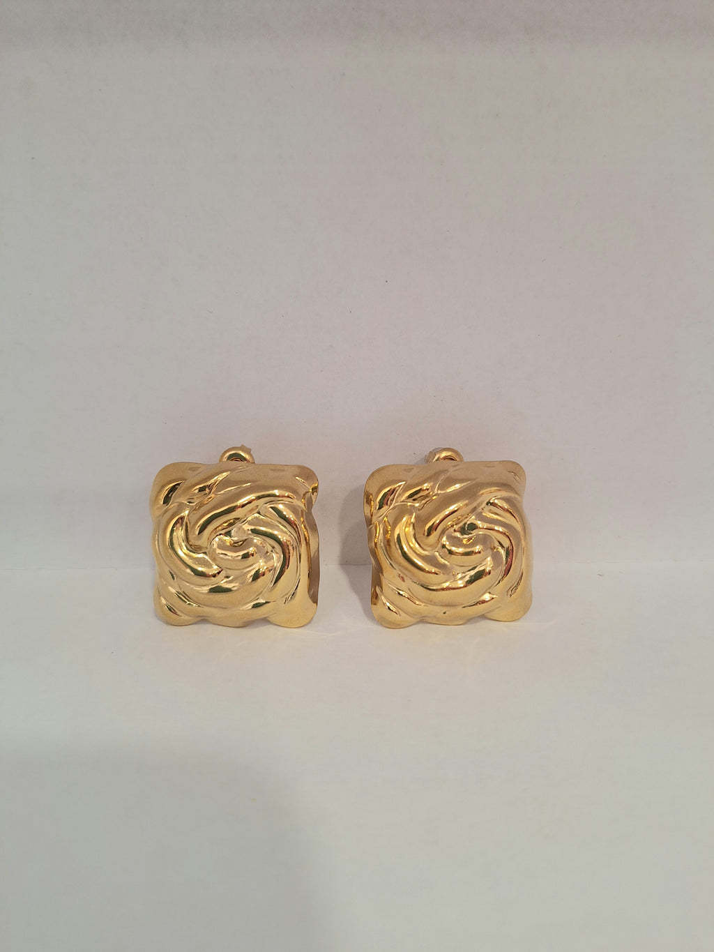 Gold square earrings