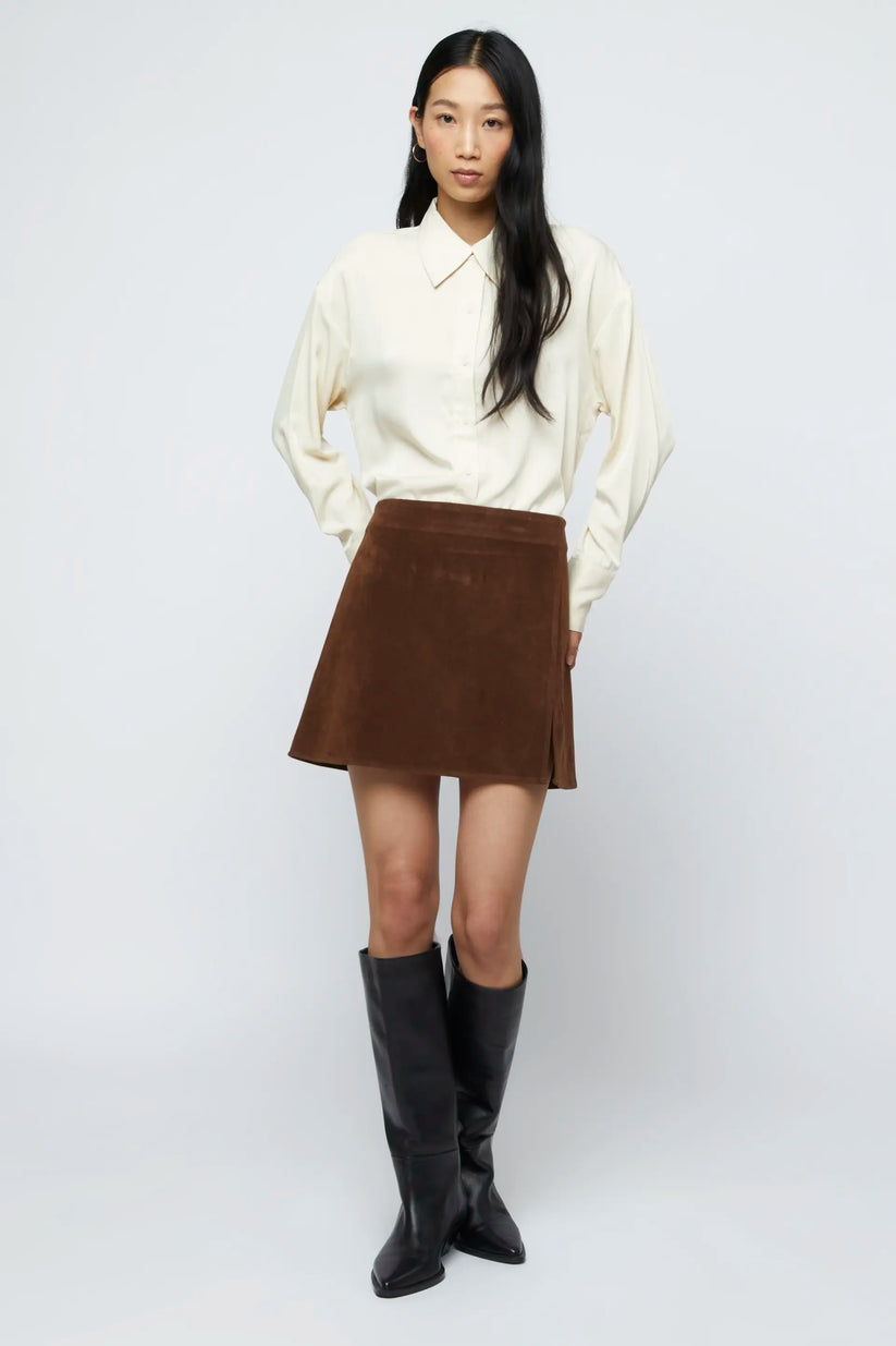 Brown suede short skirt