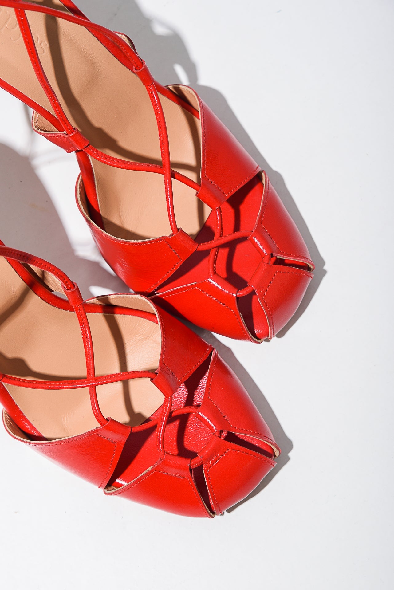 KELLY HEELS RED