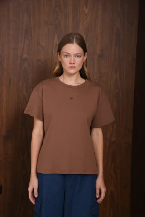 ARPYES UNTOUCH TEE BROWN