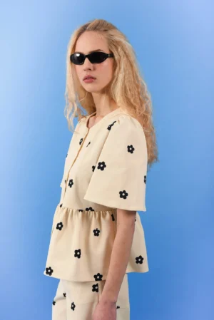 ARPYES DAISY GABARDINE BLOUSE BLACK