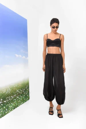 ARPYES ALIZE PANTS BLACK